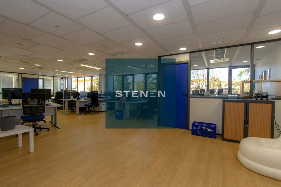 BUREAUX A LOUER DE 150 M&sup2;
