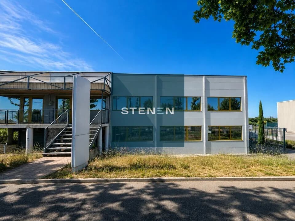 LOCAL D'ACTIVITÉ A LOUER DE 626 M&sup2;