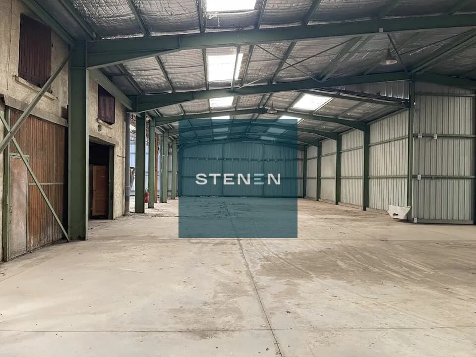 LOCAL D'ACTIVITE - ENTREPOT A LOUER DE 4 500 M&sup2; DIVISIBLES A PARTIR DE 2 000 M&sup2;