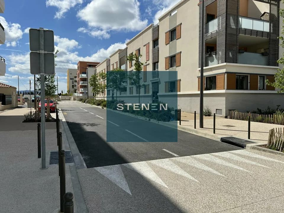 LOCAL COMMERCIAL A VENDRE DE 160 M&sup2;