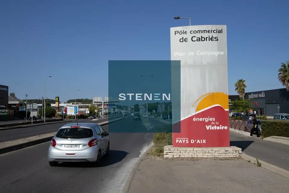 LOCAL COMMERCIAL A LOUER DE 192 M&sup2;