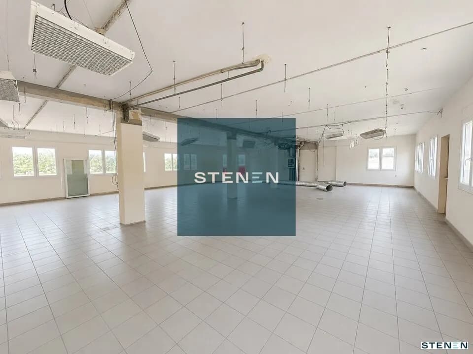 BUREAUX A LOUER DE 200 M&sup2;
