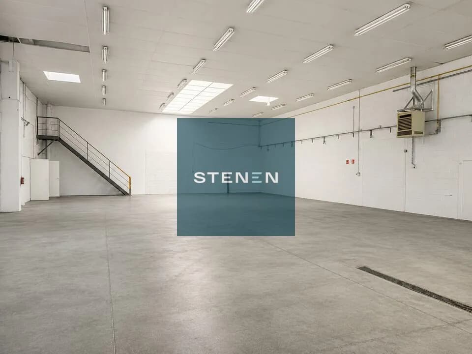 LOCAL D'ACTIVITE - ENTREPOT A LOUER DE 490 M&sup2;