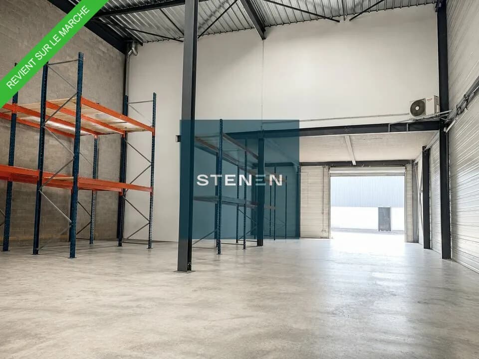 LOCAL D'ACTIVITE - ENTREPOT A VENDRE DE 367 M&sup2;