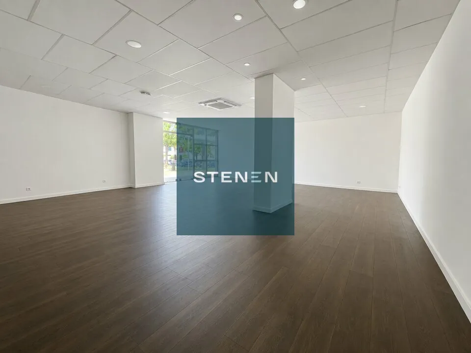 BUREAUX A LOUER DE 100 M&sup2;