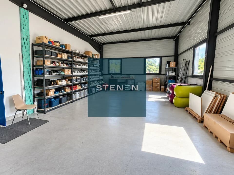LOCAL D'ACTIVITE - ENTREPOT A LOUER DE 625 M&sup2;