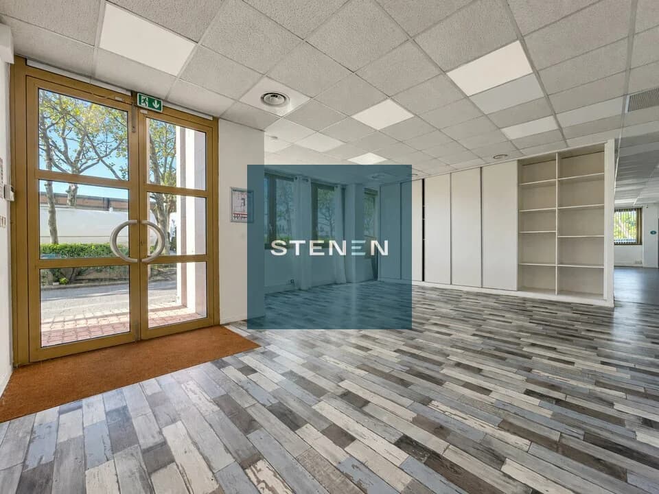 BUREAUX A LOUER DE 202 M&sup2;