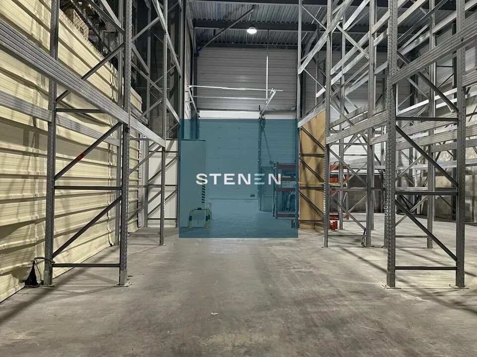 LOCAL D'ACTIVITE - ENTREPOT A LOUER DE 312 M&sup2;