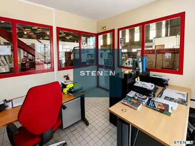 Photo 3