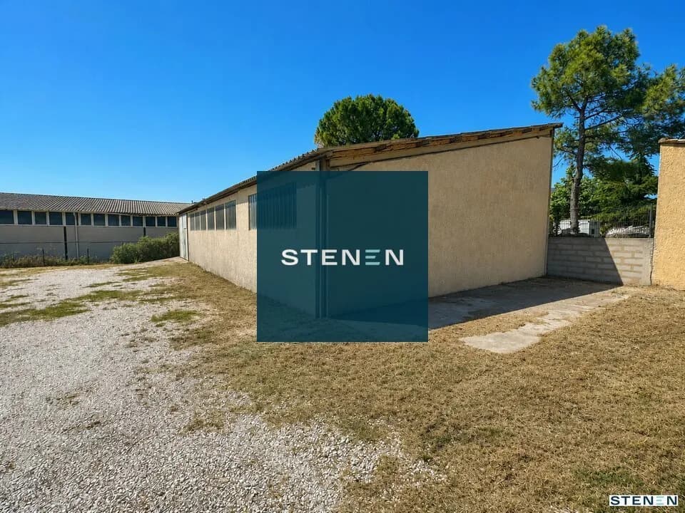 LOCAL D'ACTIVITE - ENTREPOT A LOUER DE 197 M&sup2;