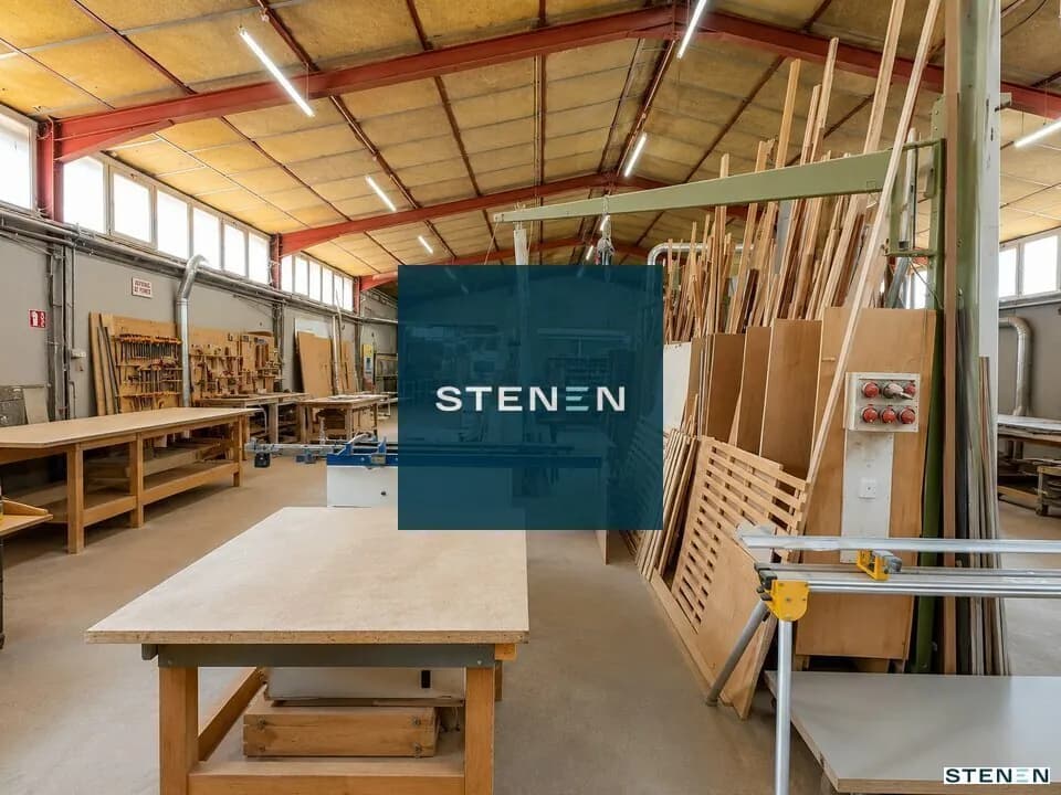 LOCAL D'ACTIVITE - ENTREPOT A LOUER DE 1 150 M&sup2;