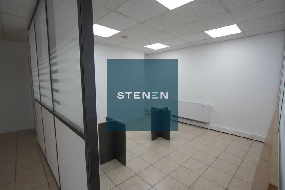 BUREAUX A LOUER DE 100 M&sup2;