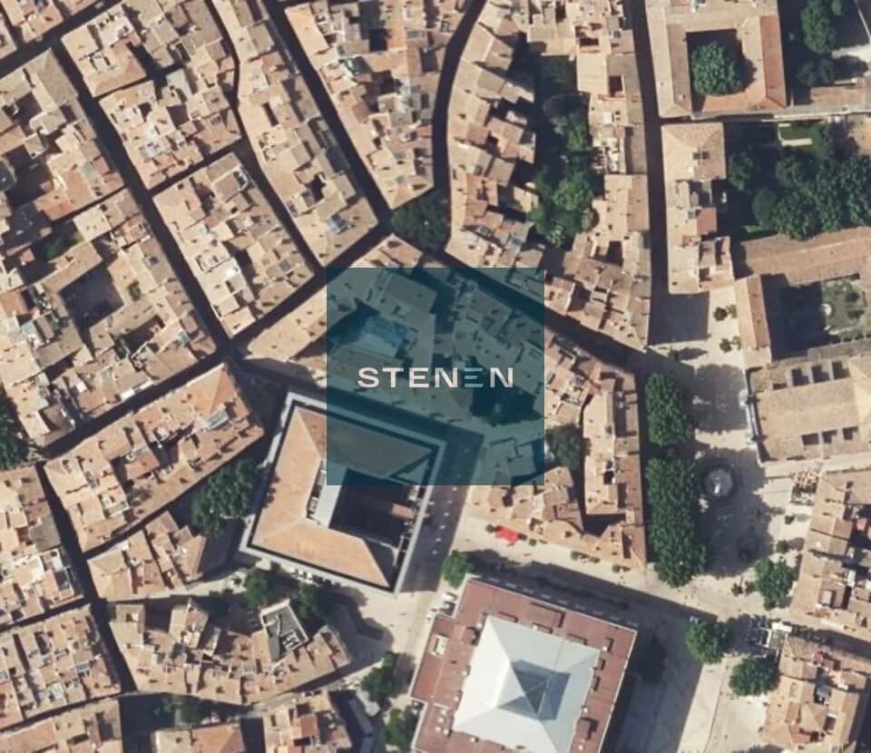 LOCAL COMMERCIAL A LOUER DE 18 M²