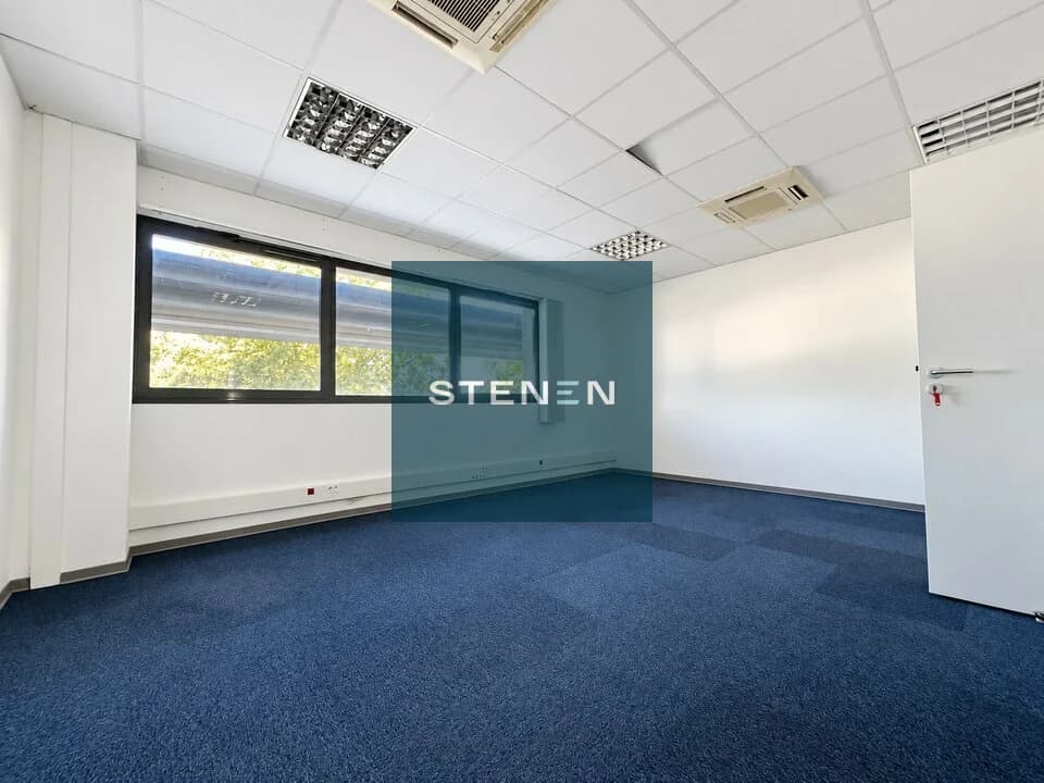 BUREAUX A VENDRE DE 257 M²