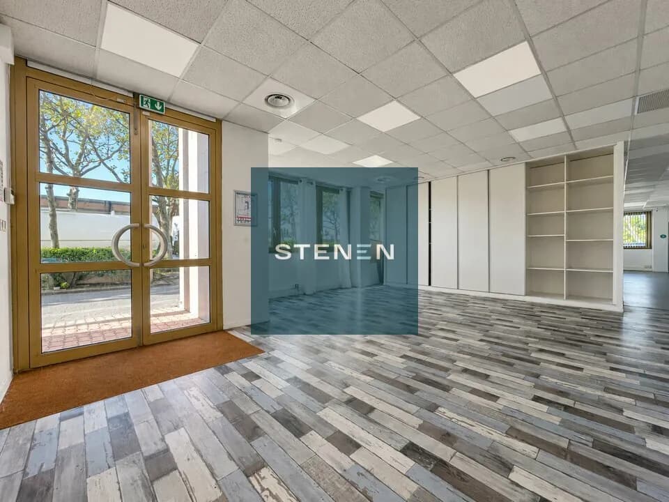 BUREAUX A LOUER DE 202 M²