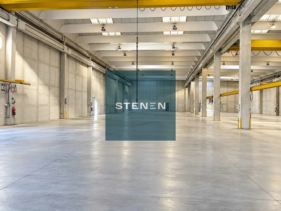 LOCAL D'ACTIVITE - ENTREPOT A LOUER DE 3 652 M²